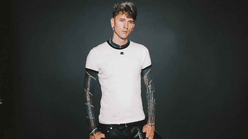 Machine Gun Kelly to Perform During Halftime at NFL Game in Germany