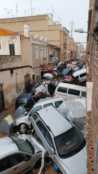 More unbelievable images of the Valencia floods