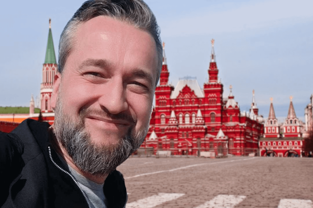 Ľuboš Blaha, a Slovak MEP from the governing coalition's Smer party, visited Moscow, where he apologised for Russophobia in the West. Blaha shared a video from Red Square, praising the so-called Slavic brotherhood and other pro-Russian propaganda myths.