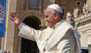 Hungarian Choir Sings at the Vatican Papal Audience