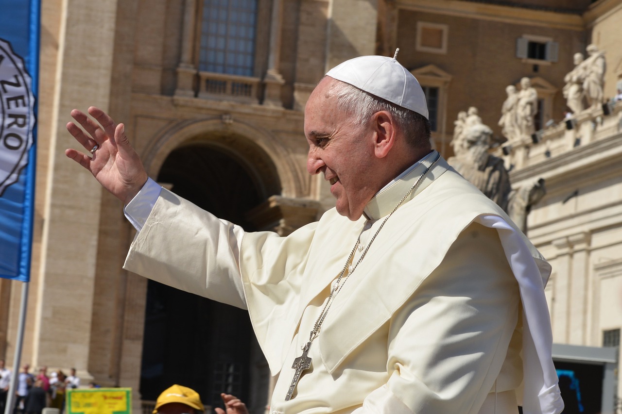 Hungarian Choir Sings at the Vatican Papal Audience