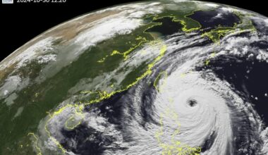 Typhoon Kong-rey largest to hit Taiwan since 1996