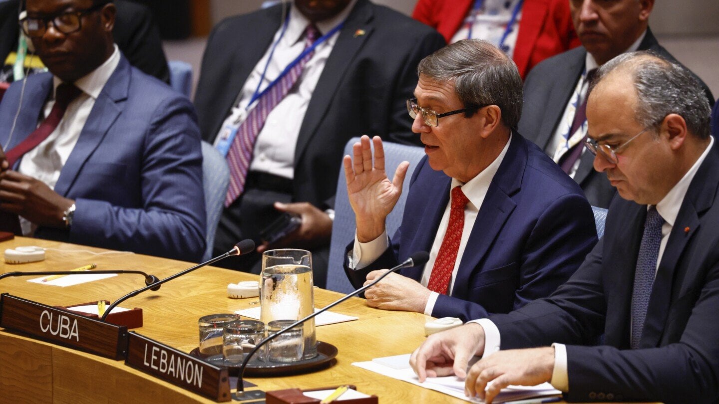 UN General Assembly condemns the economic embargo of Cuba for a 32nd year | AP News