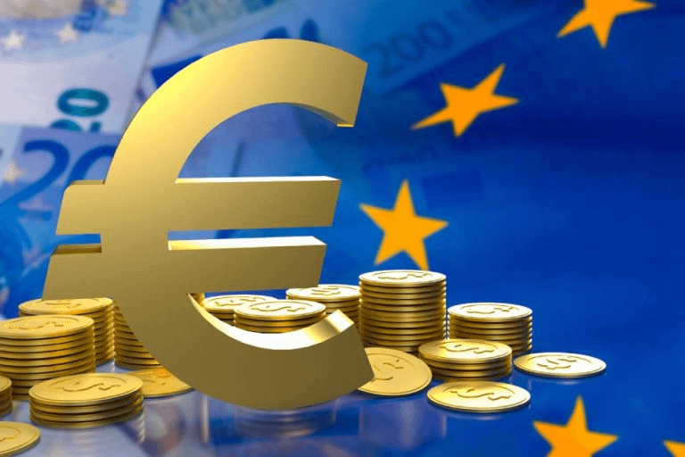 The European Commission has welcomed the consensus reached by the Group of Seven countries and the European Union on their contributions to a $50 billion loan to Ukraine, which will be repaid from the proceeds of frozen Russian assets.