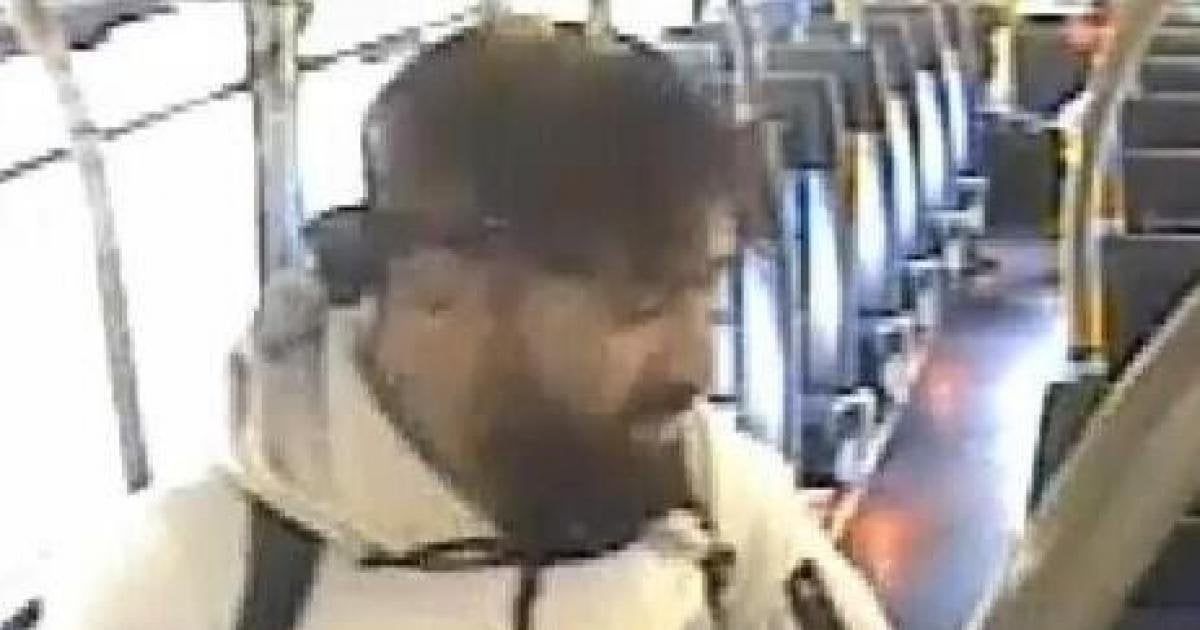 Teenage girl kissed by stranger on bus near Oxford