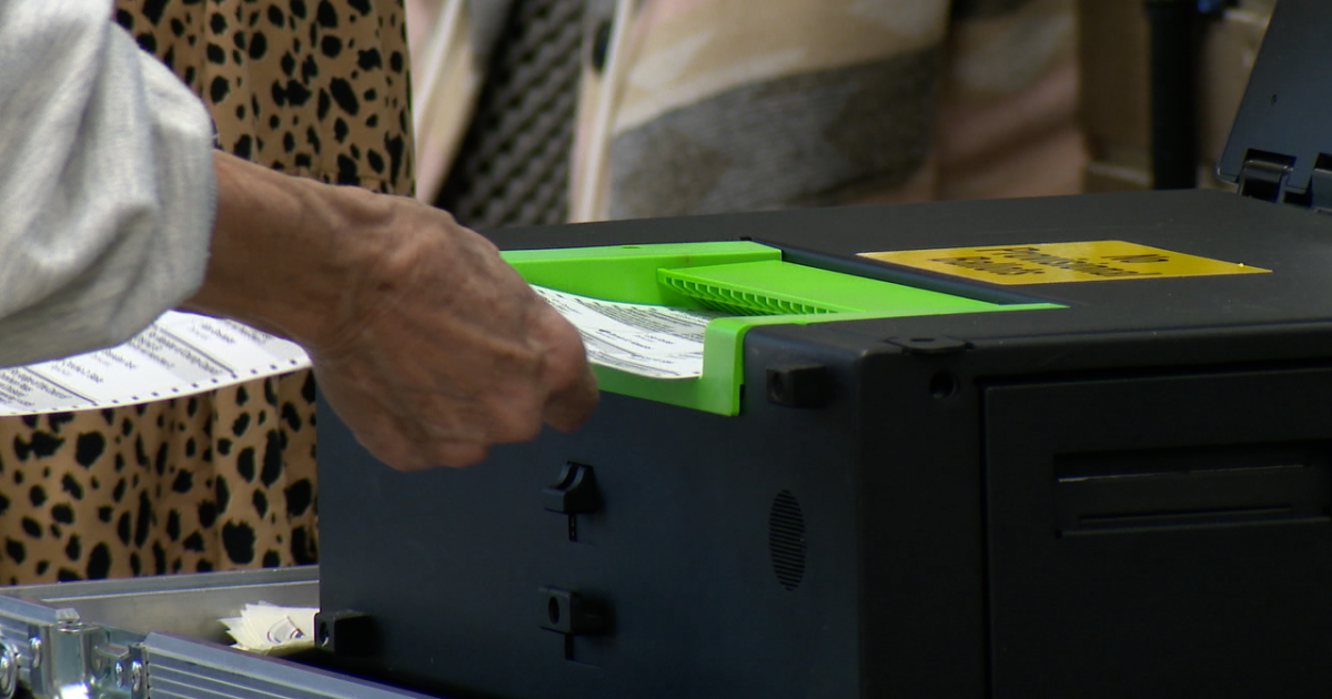 6 green card holders indicted in Ohio for voter fraud