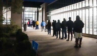 Verity - US Elections: Over 300K Cast Ballots as Early Voting Begins