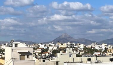 Changing Weather in Greece: From Sunshine to Storms