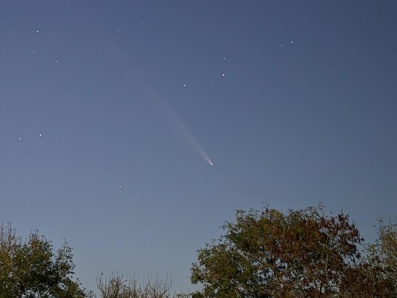 Comet viewing