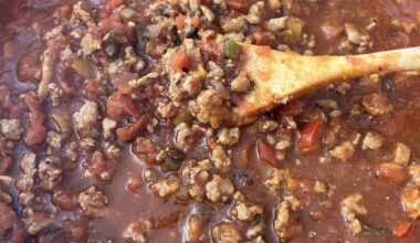 Transylvanian Meets Texan: Our Best-Ever Turkey Chili Adventure