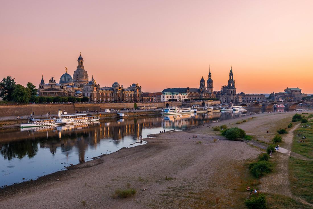 Zahlreiche Grünflächen und eine gut bewertete Gesundheitsversorgung mit vergleichsweise vielen Ärzten machen Dresden zu einer Top-Stadt für Rentner.