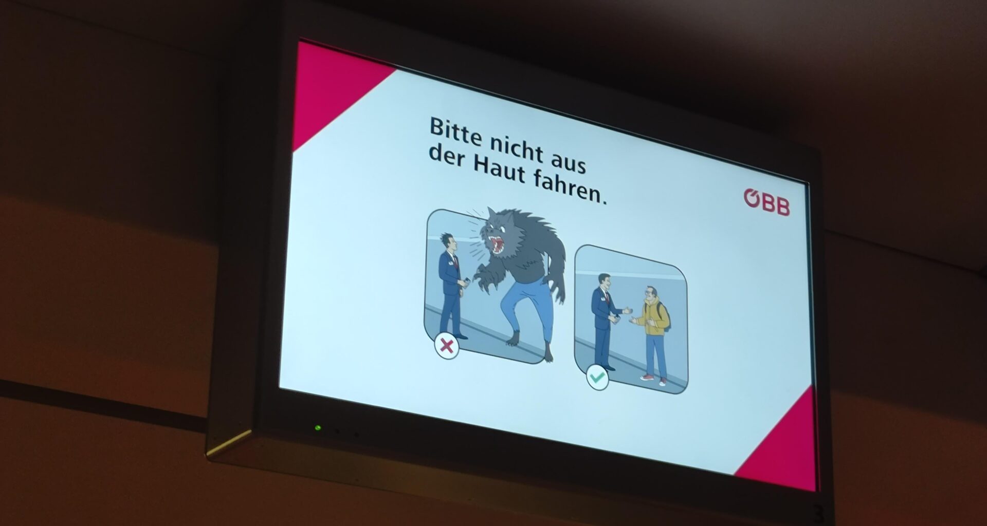 ÖBB Halloween PSA.