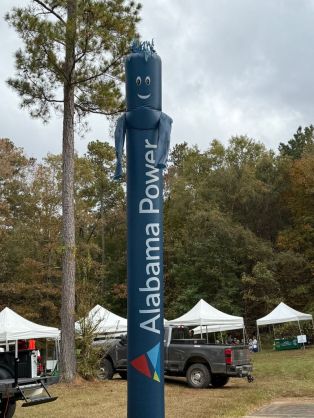 Alabama Power welcomed environmental agency partners and visitors to the first annual Environmental Expo at Beeswax Park in Columbiana, Alabama. (Donna Cope / Alabama News Center)