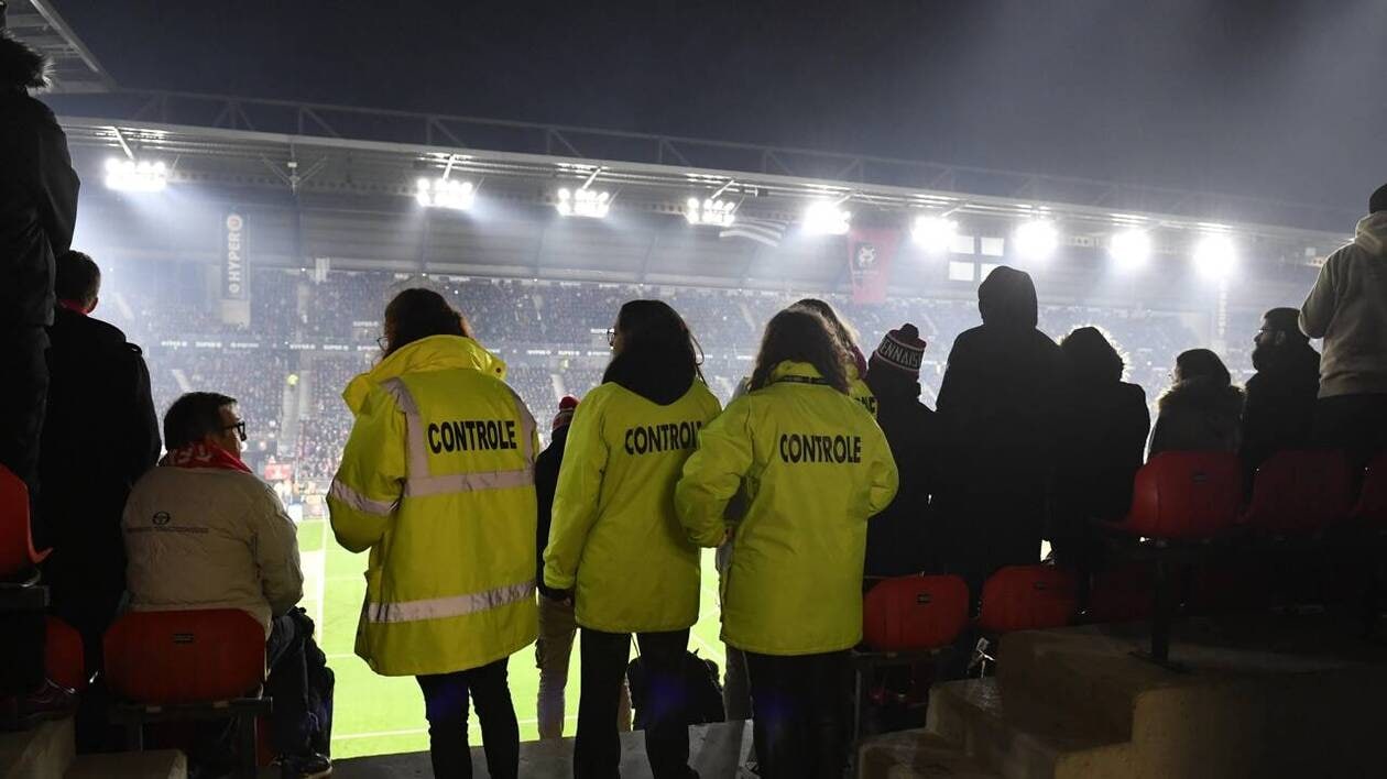 Ligue 2. Troyes offre des protections périodiques à ses supportrices, une première en France