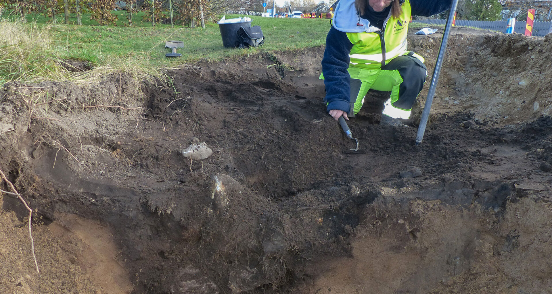 Excavation of Viking cemetery, Tvaaker, Sweden