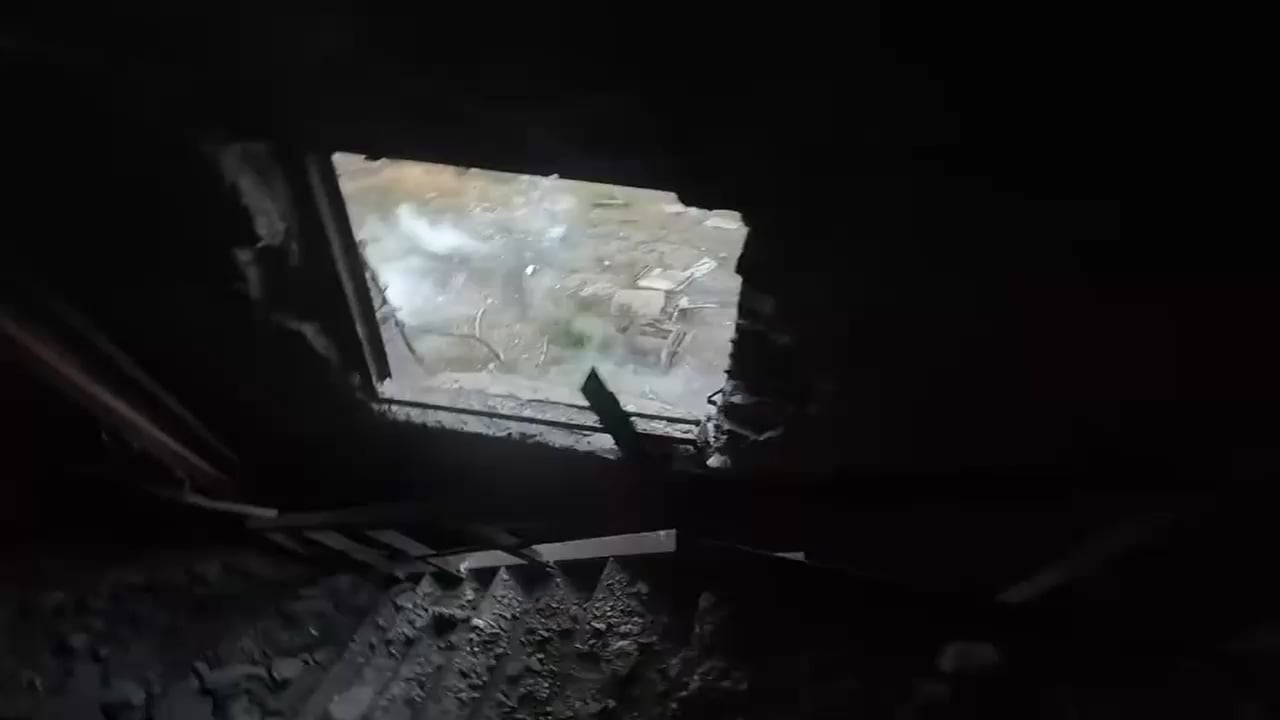 Ukrainian soldier shooting out the window at Russian infantry storming his building in Vuhledar, Donetsk region. 72nd Mechanized Brigade [Sept 2024]