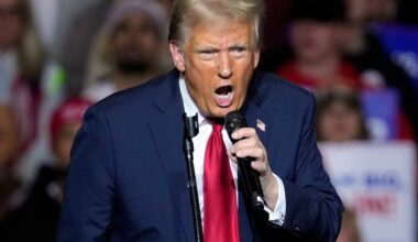 Why did Donald Trump simulate oral sex with his microphone at Milwaukee rally?