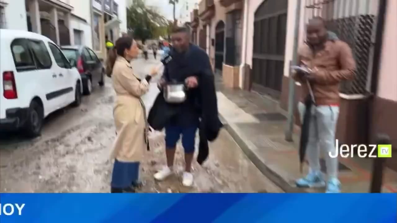 Mucha tragedia indecible en estos momentos...pero también solidaridad y humor.