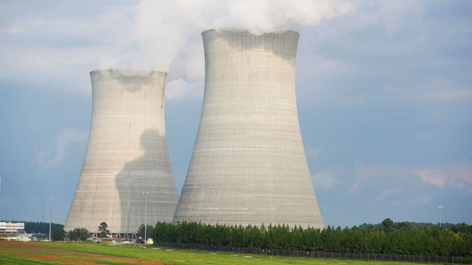 Nuclear energy’s AI boom blew a fuse—here’s what could happen next