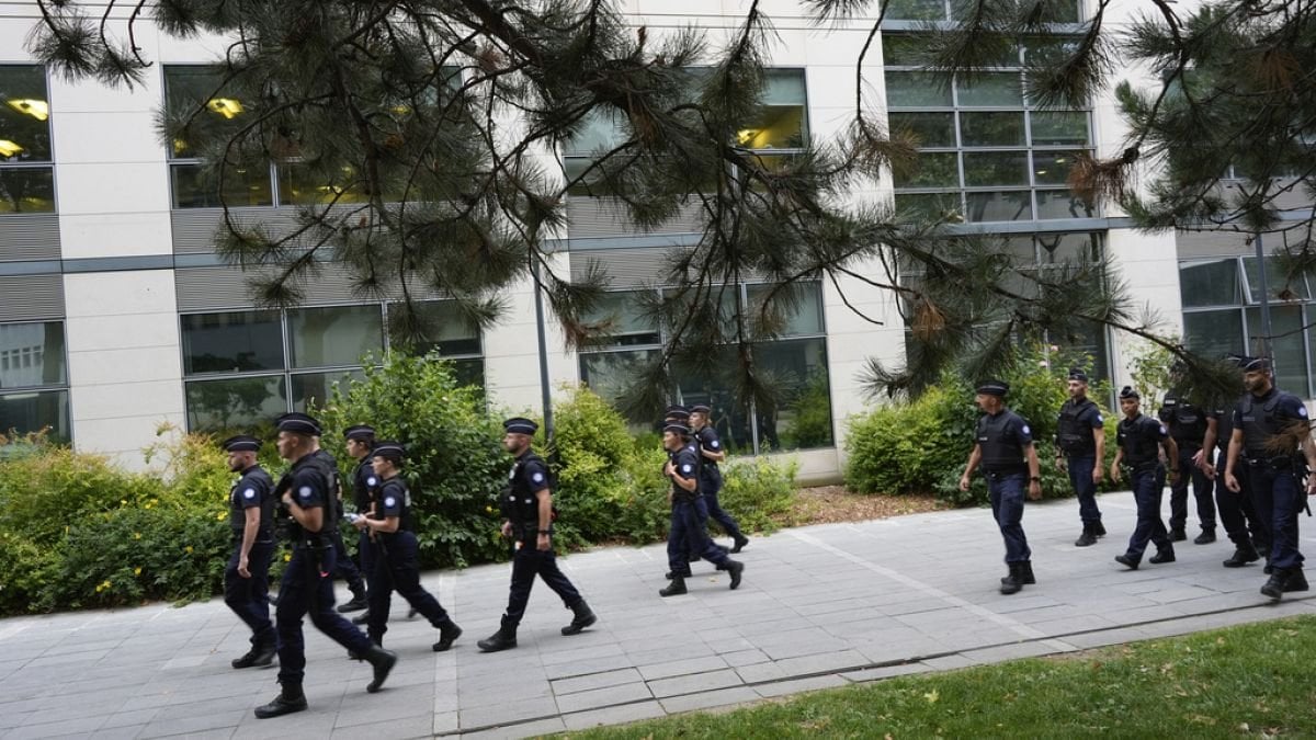 Poitiers : au moins cinq blessés graves dans une fusillade impliquant "des centaines" de personnes