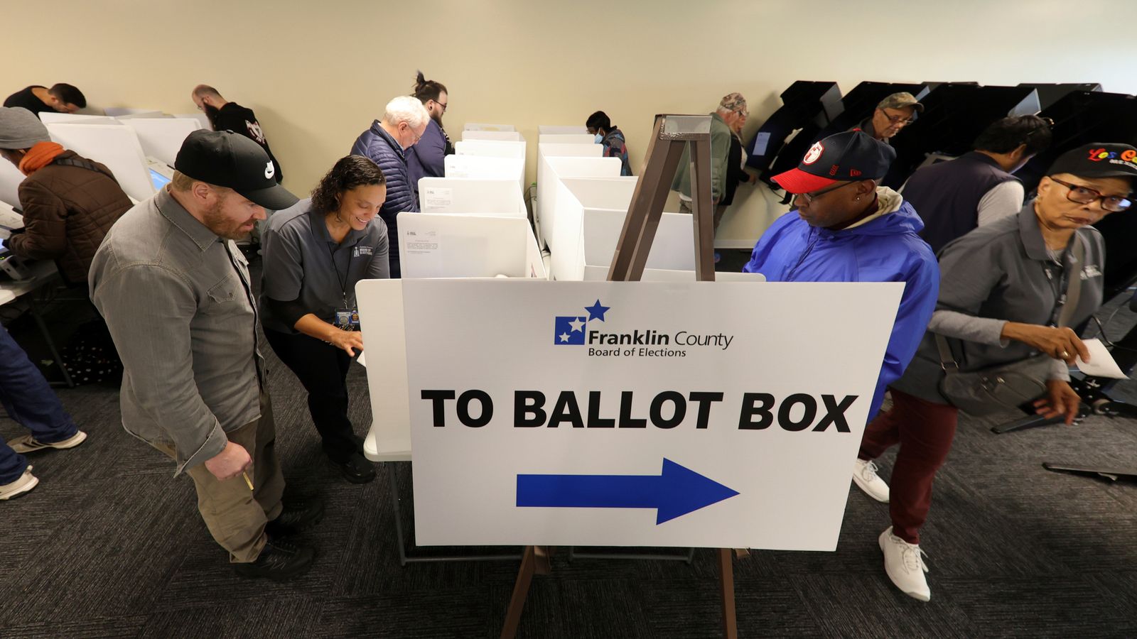 Voting in Columbus, Ohio, on 8 October. Pic: AP